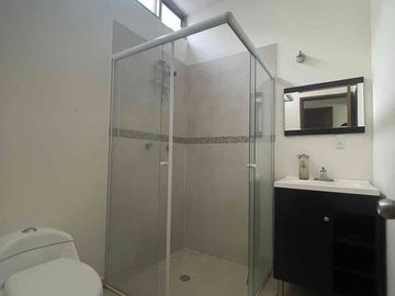 SUPER OPORTUNIDAD DE INVERSIÓN EN CUERNA CASA SEMINUEVA EN VENTA