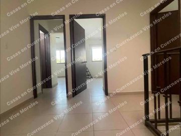 SUPER OPORTUNIDAD DE INVERSIÓN EN CUERNA CASA SEMINUEVA EN VENTA