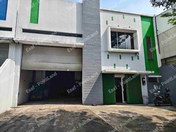 Gudang di Taman Tekno BSD Serpong. Lokasi sangat strategis (10 menit dari tol), jalanan lebar dan dikawasan pergudangan