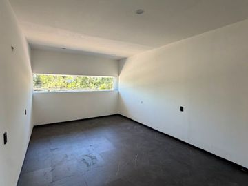AV IRRIGACIÓN CELAYA $ 17 000