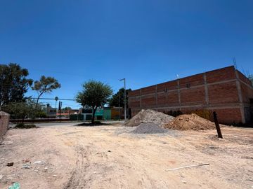 AV ANENECUILCO CELAYA $ 20 000