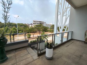 DIJUAL/WTS Rumah di Ancol Barat