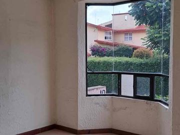 Casa en venta 3 recámaras y sala tv, atrás Plaza San Diego, San Pedro Cholula, Pue.