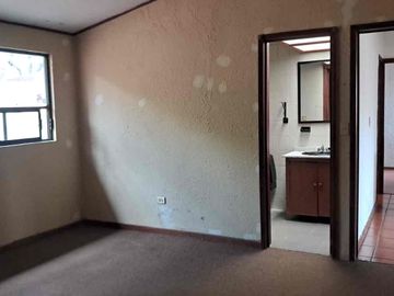 Casa en venta 3 recámaras y sala tv, atrás Plaza San Diego, San Pedro Cholula, Pue.