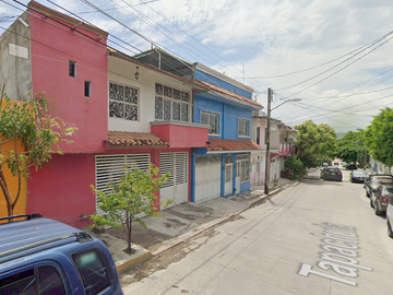Casa en Venta en C. Tapachula, Los Manguitos, 29010 Tuxtla Gutiérrez, Chis.