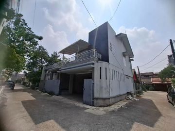 Rumah dijual Murah 2 Lantai, Hook Jatimakmur, Bekasi dekat Mal Pondok Gede