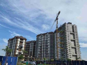 For Sale 1 Bedroom with Balcony Cainta Pre Selling