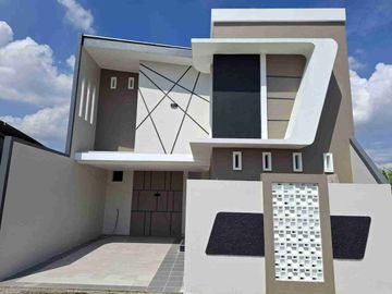 jual rumah siap huni lokasi strategis di kota Jombang  jatim