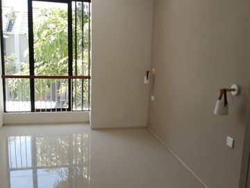 Dijual Rumah Furnished Citraland Northwest Surabaya Barat REV.A752