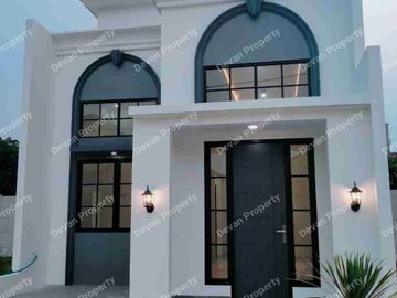 Rumah model American Clasik.. cukup booking 3 juta ajah..