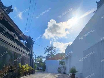 TANAH CANGGU BERAWA ATLAS BEACH