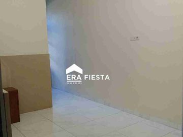 Disewakan Murah Rumah Semi Furnished Rapi di Sektor 7A Gading Serpong