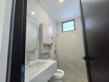 Di Jual Rumah American Style Di Cluster Dekat Akses Tol Bintaro