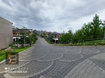 DIJUAL RUMAH MINIMALIS DI BALI GARDEN CITY VIEW DEKAT CIGADUNG DAGO BANDUNG Hunian Mewah bernuansa Bali