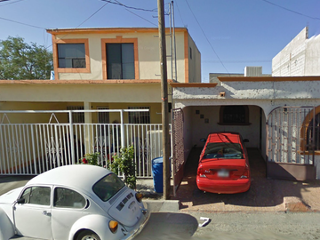 Venta de casa en Delfino Montes, Oasis revolución I  32674 Juarez Chihuahua