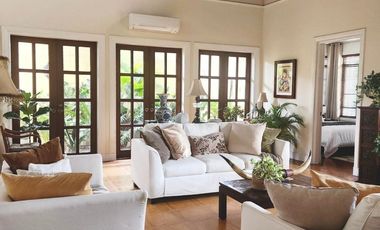 For Sale: 735 sqm - 5 Bedroom House with 4 Parking Slots - Sunset Estates, Brgy. Cut-Cut, Angeles City, Pampanga just minutes to Clark