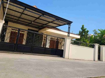 Rumah 6 Kamar Dekat Exit Tol Kartasura - Pucangan, LT 243 m², Harga 1,2 M Nego