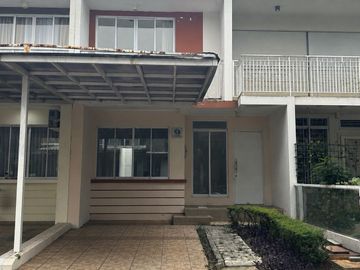 Disewakan Rumah Nyaman di Cluster Tropical Garden Galaxy Seberang Mall Bekasi