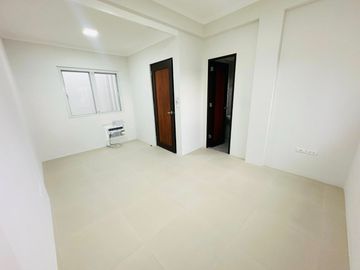 Ready for Occupancy Three Storey Townhouse for Sale in Paranaque Garcia Heights Village - JB