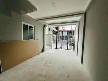 Ready for Occupancy Three Storey Townhouse for Sale in Paranaque Garcia Heights Village - JB