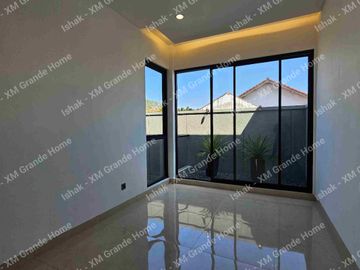 Dijual Rumah Rasa Villa di Rungkut Asri Surabaya Baru Gres Siap Huni