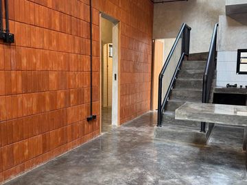 DIJUAL RUMAH CANTIK MODERN 2 LANTAI NUSA LOKA (GLB144)