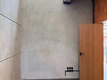 DIJUAL RUMAH CANTIK MODERN 2 LANTAI NUSA LOKA (GLB144)