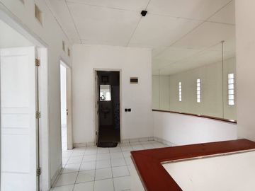 DIJUAL RUMAH CANTIK MODERN 2 LANTAI NUSA LOKA (GLB144)
