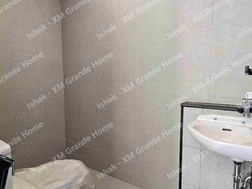 Dijual Rumah American Style di Rungkut Asri Surabaya Baru Gres Siap Huni