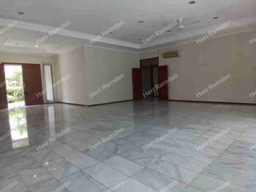 Di Jual Rugi Rumah Dalam Komplek Dekat Stasiun MRT