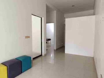 Disewakan Ruko 3,5 lt siap pakai untuk kantor di Grand Galaxy City Bekasi