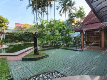 Dijual Rumah Mewah Klasik Kertajaya Indah Fasilitas Private Pool