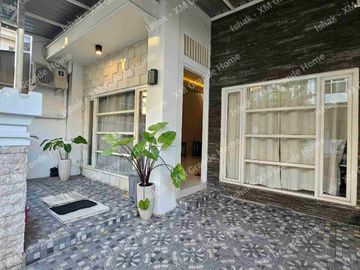 Dijual Rumah 1 Lantai di Pakuwon City Kondisi Terawat Siap Huni