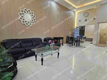 Dijual Rumah 1 Lantai di Pakuwon City Kondisi Terawat Siap Huni