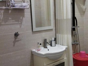 DIJUAL RUMAH HOOK DI KLAMPIS ANOM FURNIS LENGKAP HADAP SELATAN