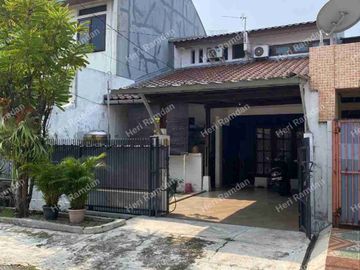 Rumah Bagus Tanah Luas Jlm Utama Komplek PTB Duren Sawit Jakarta Timur