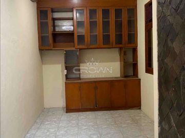 Rumah di Pulo Gebang Permai Jakarta Timur. SHM, LT 150/LB 130