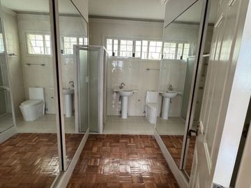 House for Rent in Sta Lucia, San Juan City (walking distance to Xavier School and ICA)