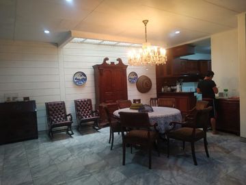 UPDATE TURUN HARGA!  DIJUAL RUMAH LAMA TERAWAT MASIH LAYAK HUNI KERAMAT PELA, BARITO BLOK M KEBAYORAN BARU JAKARTA SELATAN