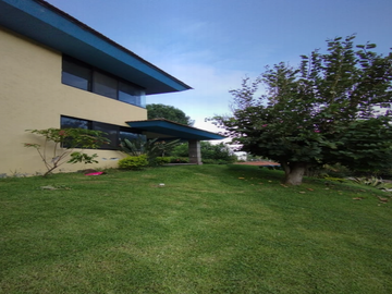 CASA DISPONIBLE DE ENTREGA INMEDIATA EN VENTA EN RANCHO CORTÉS, CUERNAVACA