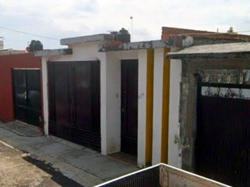 CASA EN VENTA EN VILLA MAGNA MORELIA MICHOACAN
