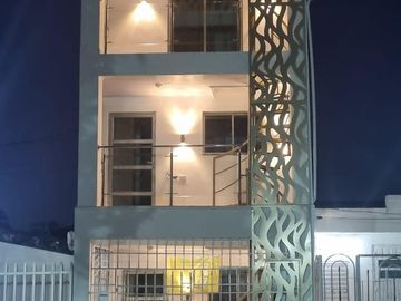 Vendo pequeño  edificio Barranquilla  con cinco apartaestudios rentando.