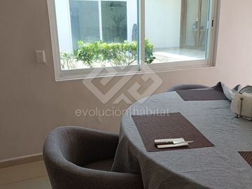 CASA EN VENTA DE 1 NIVEL EN CUERNAVACA, CON ALBERCA Y JARDIN DENTRO DE UN FRACC. CON VIGILANCIA