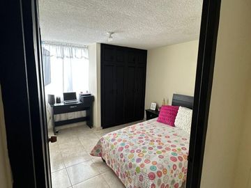Apartamento en venta en la Elvira.