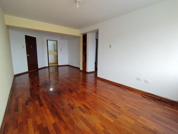Departamento en Urb. Gardenias – Santiago de Surco | 70 m² | US$ 125,000