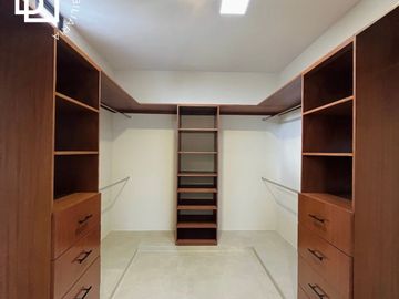 Casa nueva en venta de 4 recamaras con alberca en privada con amenidades