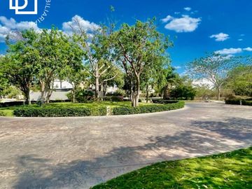 Casa nueva en venta de 4 recamaras con alberca en privada con amenidades