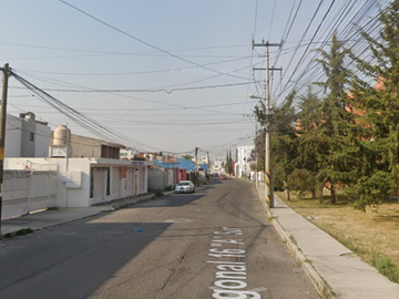REMATO CASA EN EX HACIENDA CHAPULCO POR $402 MIL
