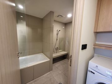 Apartemen Orange County 3Br Tower Jepang Spesial Edition Renov 3 Br Jadi 2 Br