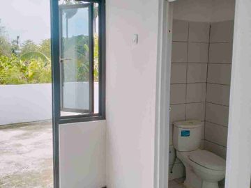 rumah 1 menit ke stasiun alas tuo bangetayu wolter monginsidi